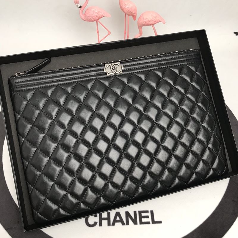 Chanel Clutch Bags